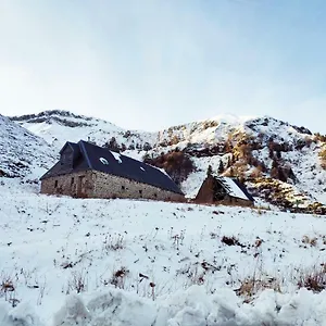 https://maison-de-louna.hotels-rhonealpes.com