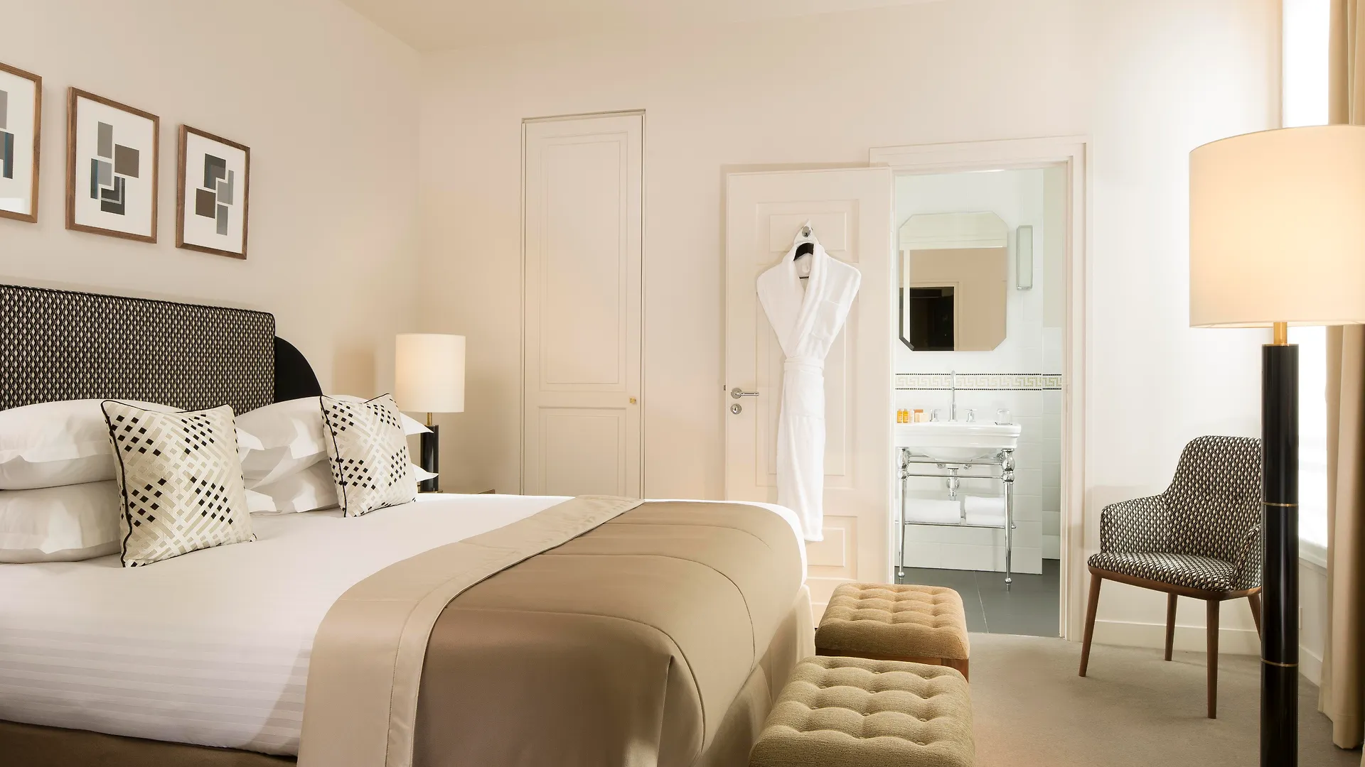 ****  Le Tsuba Hotel París Francia