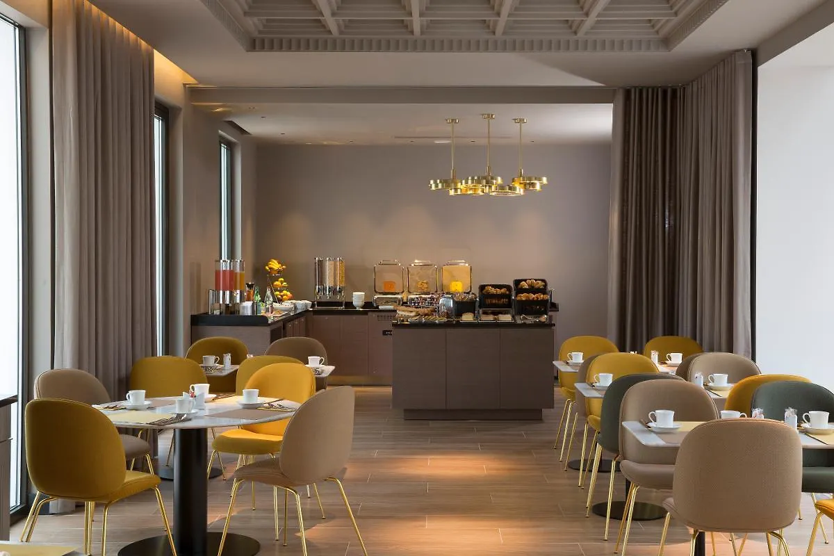 Le Tsuba Hotel París