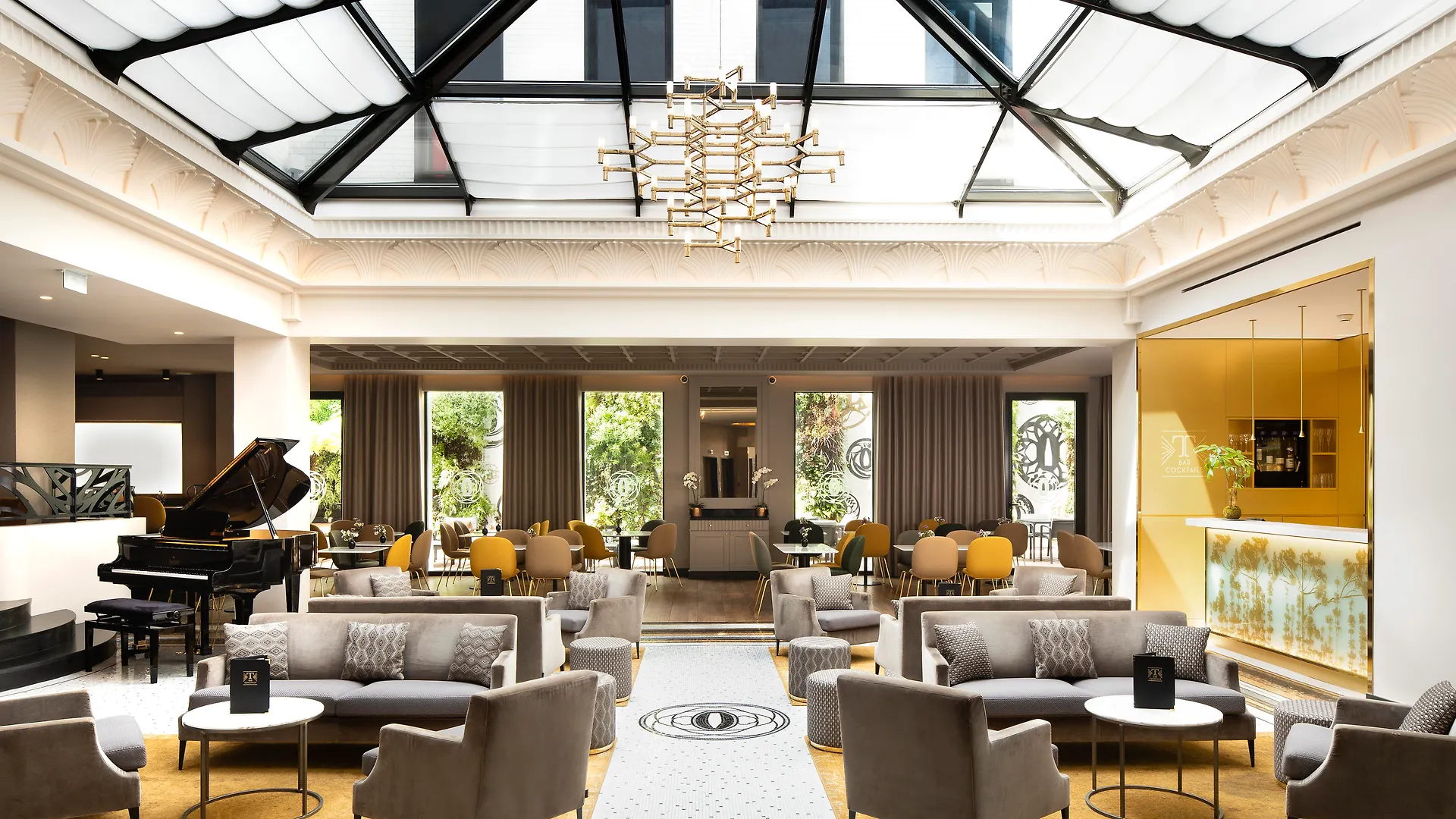 Le Tsuba Hotel París