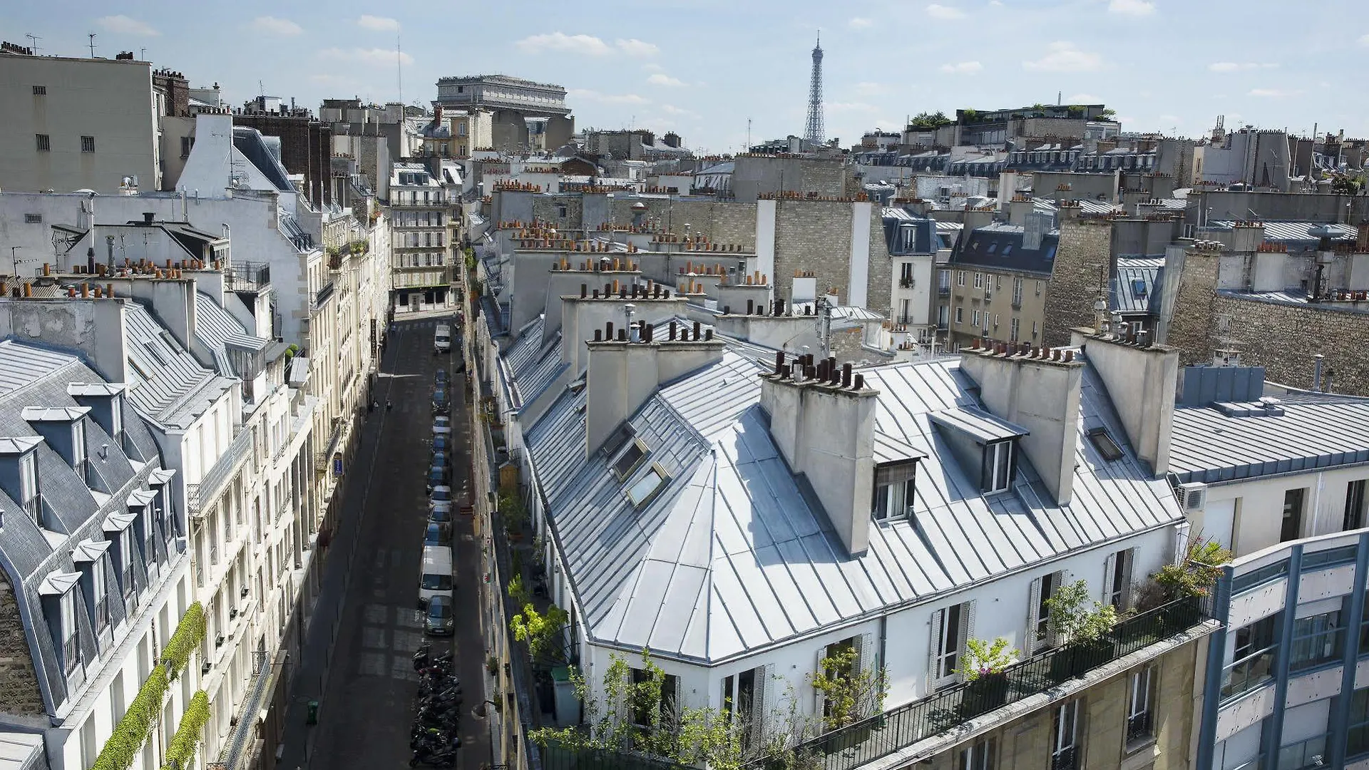Le Tsuba Hotel París